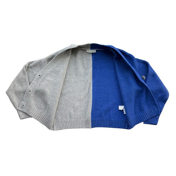 Primark V-Neck Knit Cardigan Sweater Button Up Two-Tone Size Medium Blue Gray - Picture 4 of 14